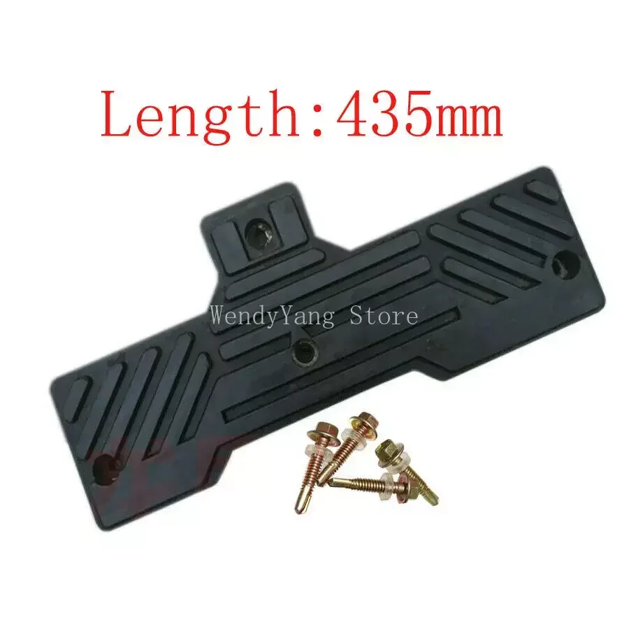 

1x шиномонтажный станок, резиновая защитная пластина, инструмент для ремонта колес Т-типа