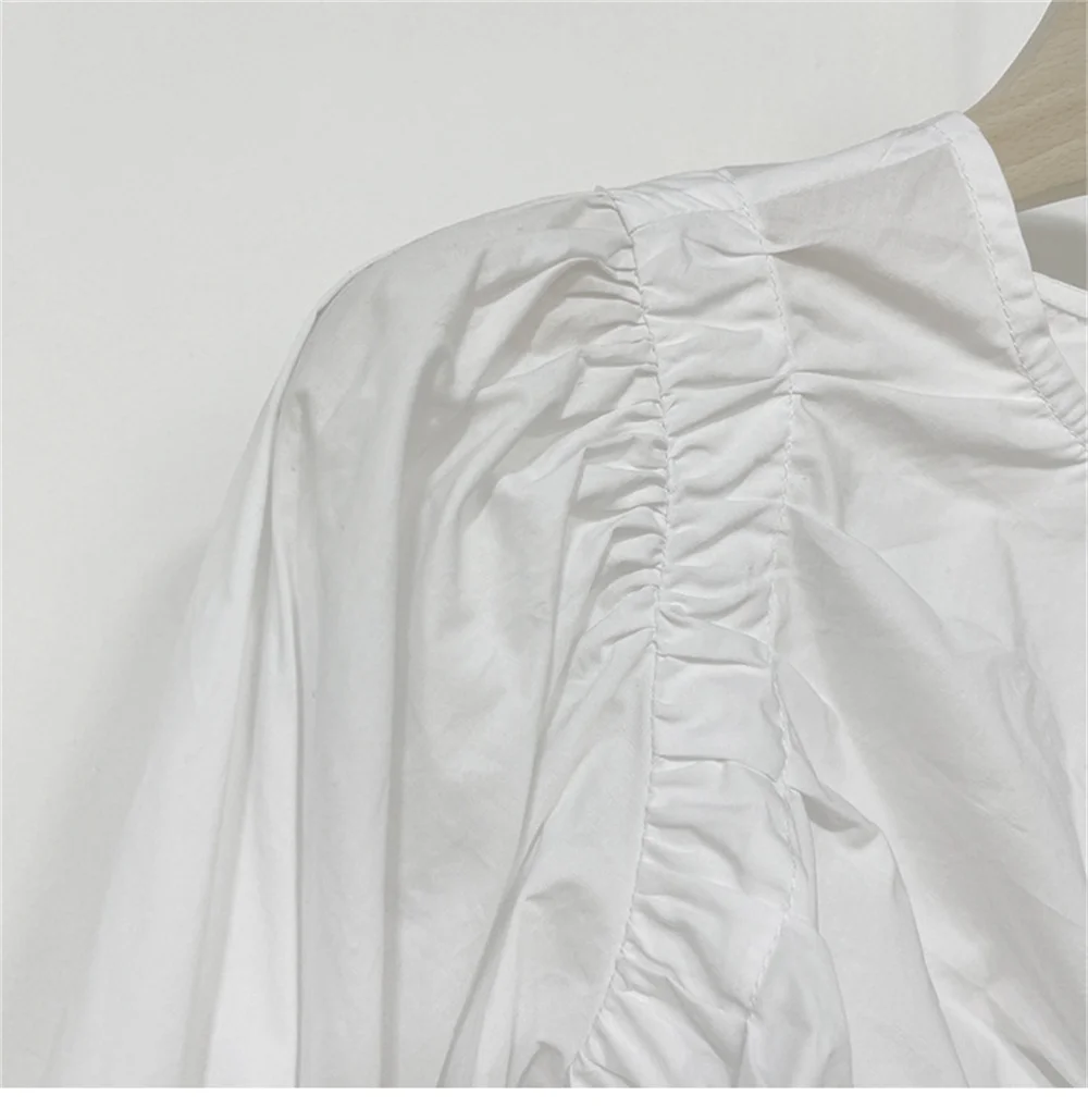 

New 2023 Women's Round Neck Cotton Shirt Spring Summer Wrinkled Design Sense Niche Slim Lantern Sleeve Tops