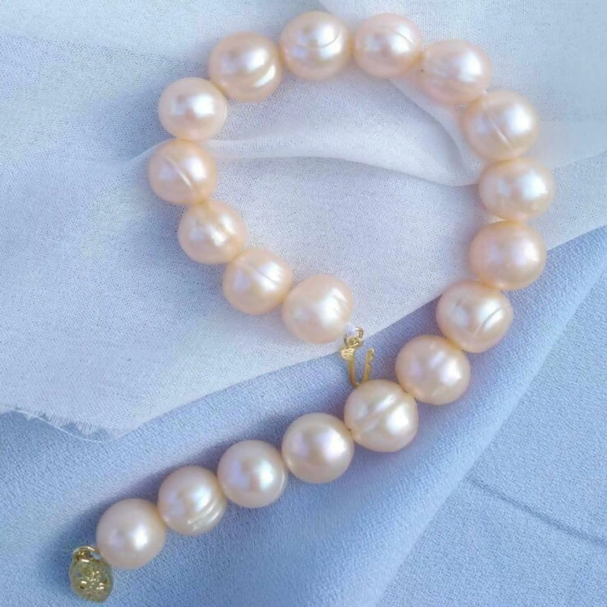 

8mm Natural Pink pearl beads 14k yellow gold Bracelet Glowing Christmas Chic Handmade Beaded Colorful Relief Gift Practice