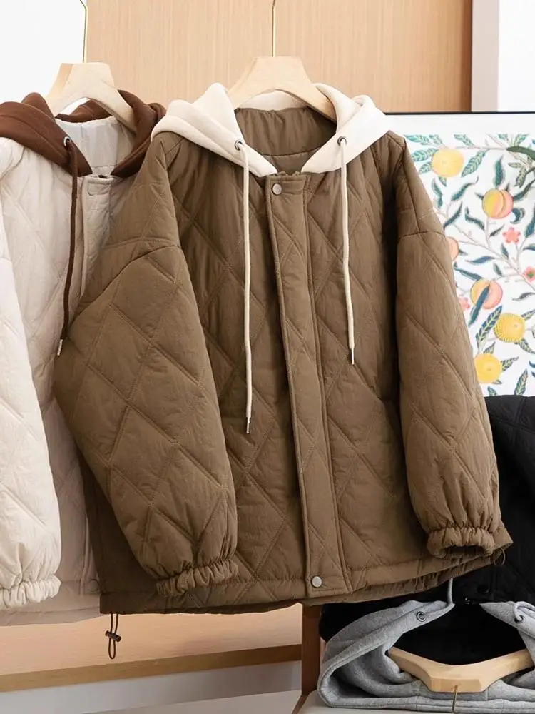 Поддельная одежда из двух предметов в стиле пэчворк с капюшоном и хлопковой