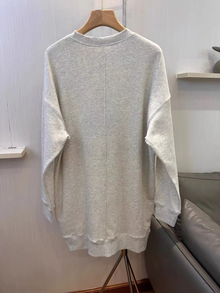 

Повседневное Длинное свободное платье с длинным рукавом и круглым вырезом и вышивкой