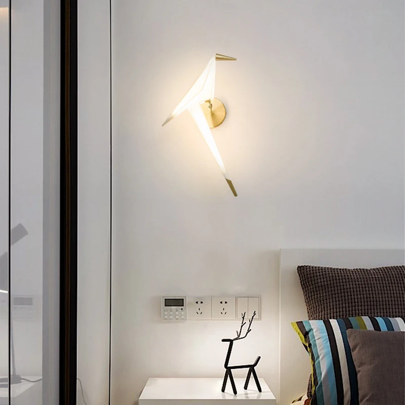 

Modern LED Wall Lamp Little Bird Light Luxury 110V 220V for Bedside Bedroom Living Room Loft Decoration Fixture Corridor Decor