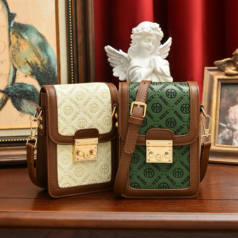 2023 New Mini Phone Bag Cosmetic Bag Fashion Messenger Bag Women's Fashion Street Versatile Contrast Light Luxury Crossbody Bag