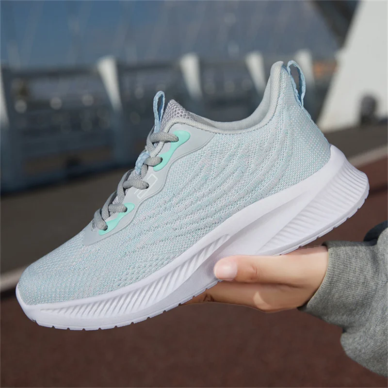 Women Shoes Lightweight Casual Shoes Women Sneakers Mesh Breathable Comfortable Jogging Sports Woman Running Shoes