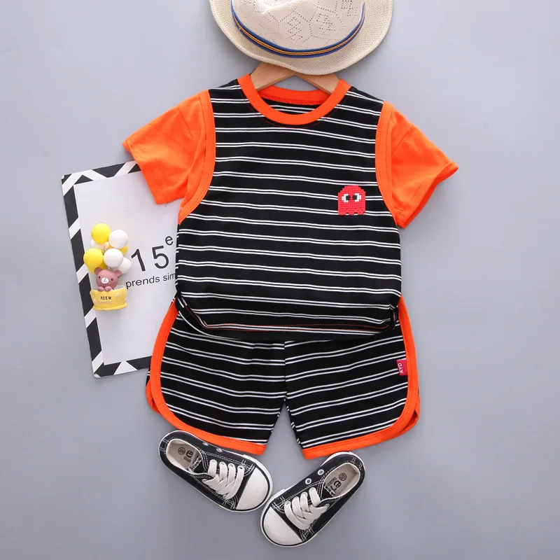 

Футболка и шорты для маленьких мальчиков 0-5 лет