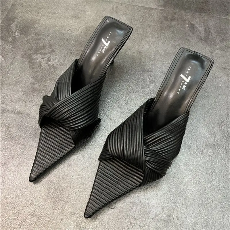 Women's Sandals and Slippers 2023 Spring and Summer Cross High Heels Design Sense Niche Solid Color Pointed Toe Outer Wear