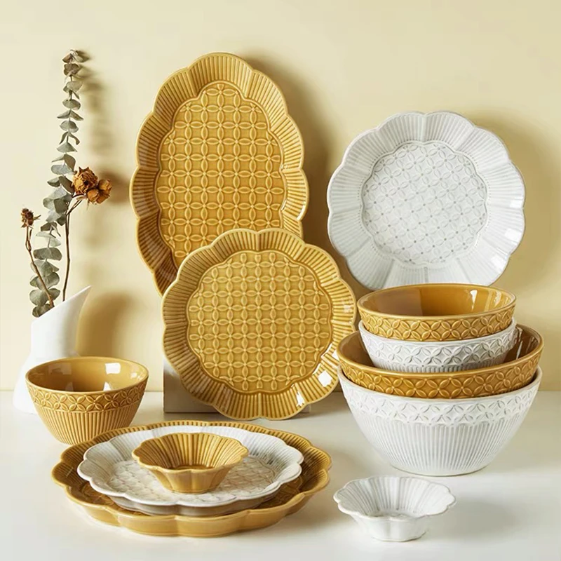 

Ceramic Yellow/White Tableware Set Salad Soup Bowl Food Dishes Flower Shape Plates and Bowls Set Retro Dinnerware Set Kitchen