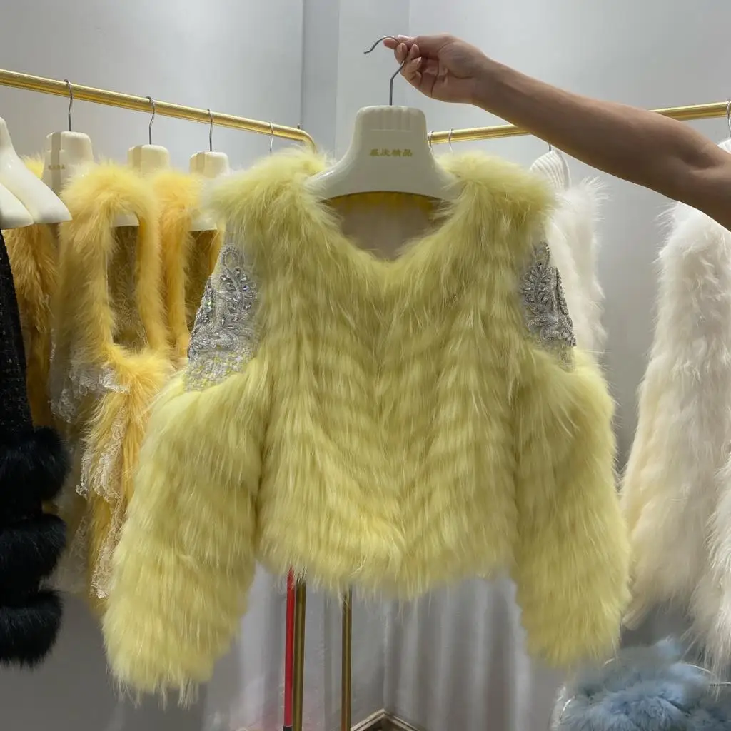 2022 New Real Fur Coat Young Women Fashion Beautiful Bling Beaded Short Fox Fur Overcoat For Autumn Winter Raccoon Fur Outerwear