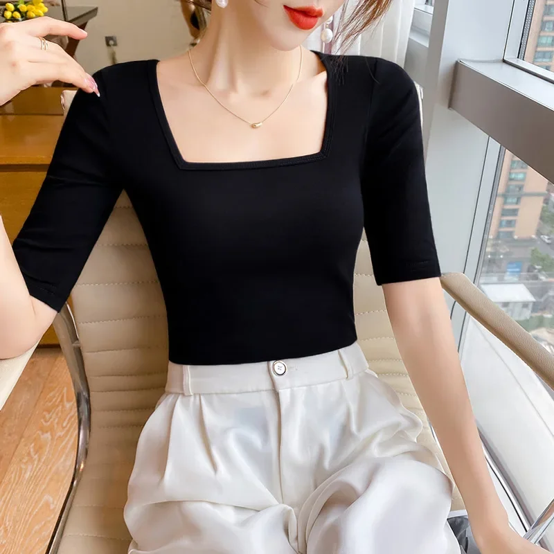 Женская футболка приталенного кроя из чистого хлопка с квадратным воротником и