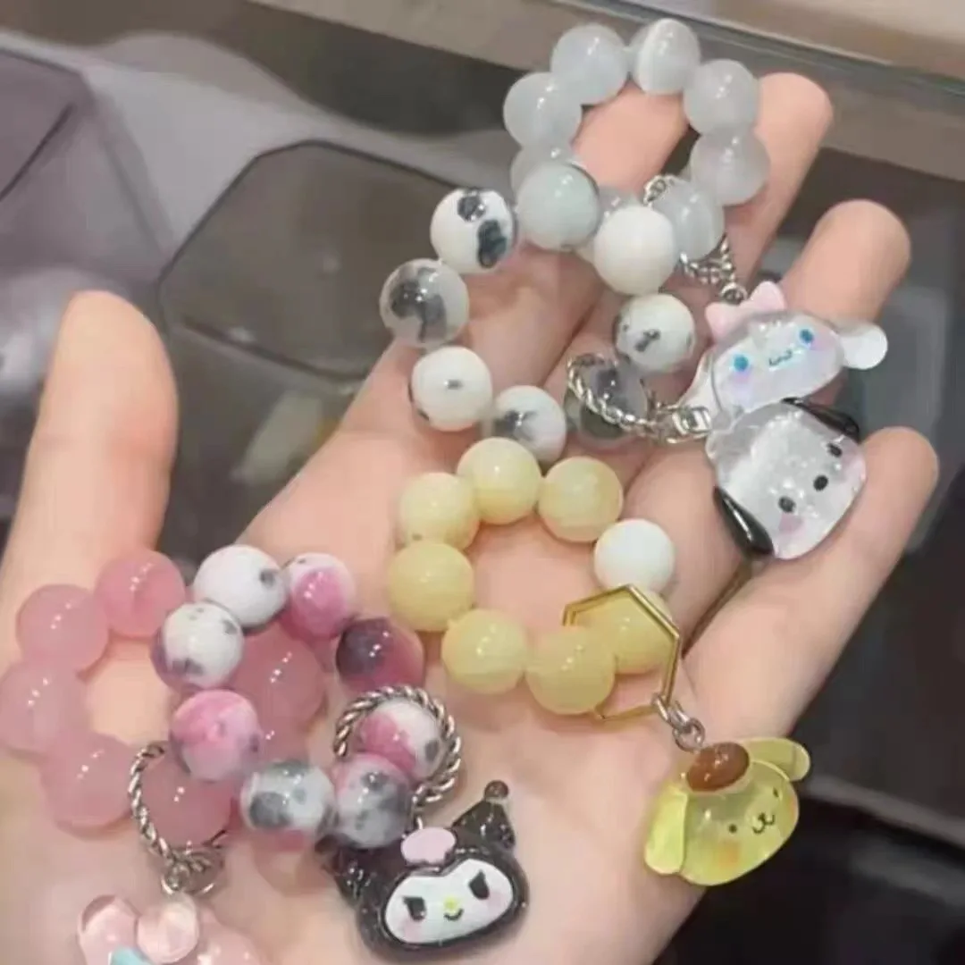 

2023 New San Liou Hand Twisted Finger Soft Crystal Beads Cute Girl San Liou Pendant Best Friend Bracelet Girlfriend Gift