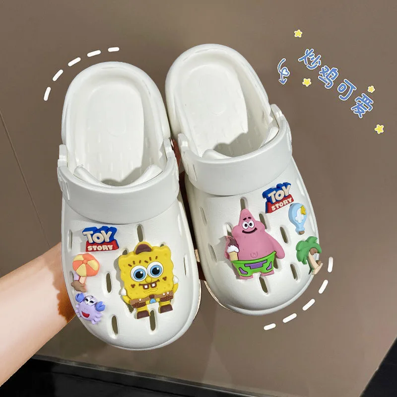 Сандалии женские в виде пещер Нескользящие летние босоножки Губка Боб Баотоу