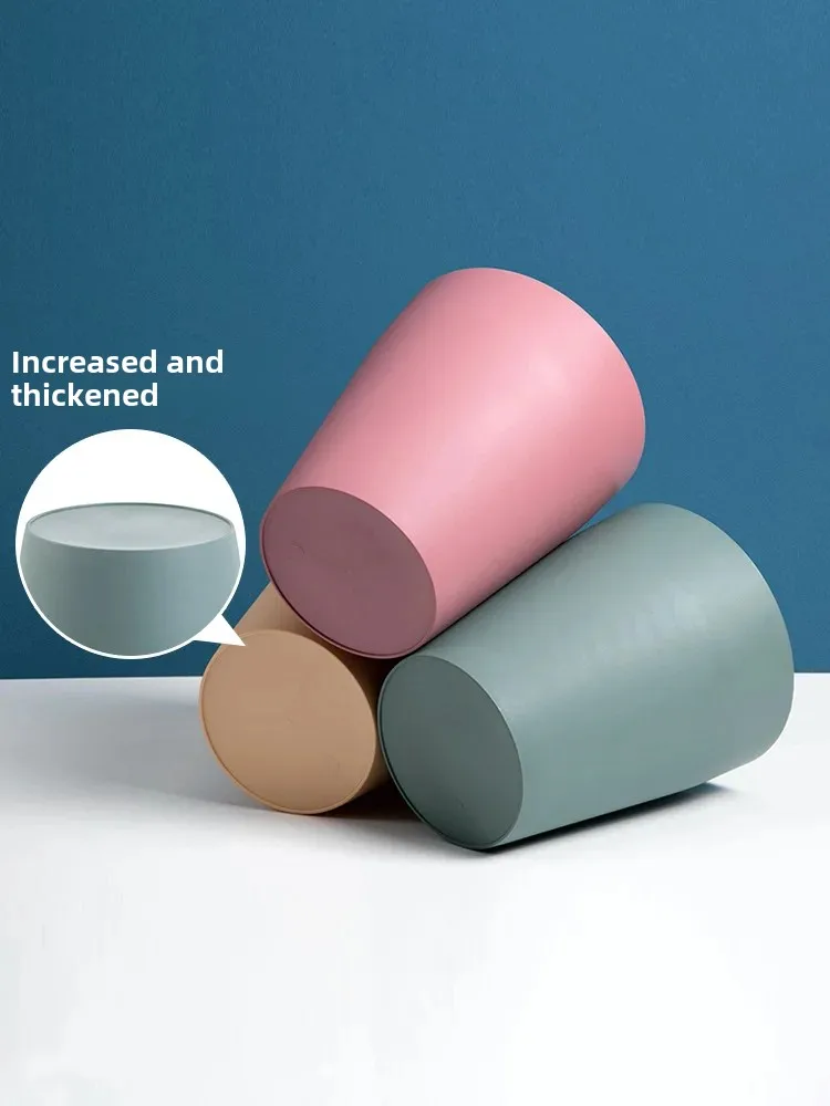 Пластиковый контейнер для мусора в скандинавском стиле