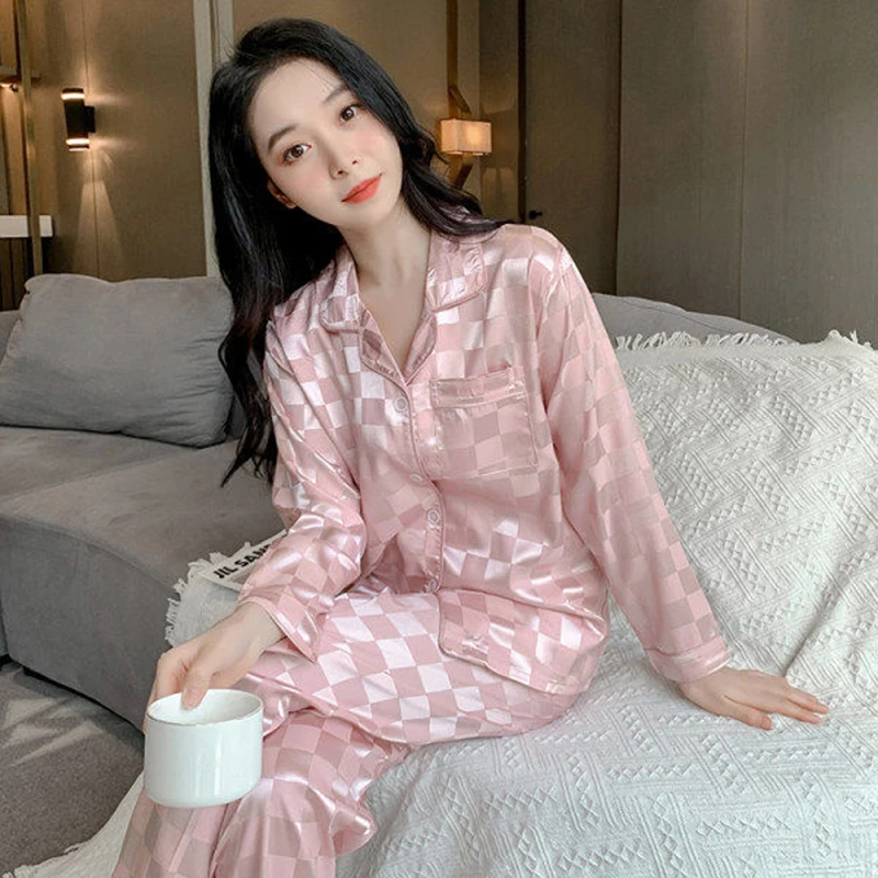 Landuxiu Women's 2022 New Silk Couples Home Wear Fashion Plaid Ice Silk Long Sleeve Two-Piece Set