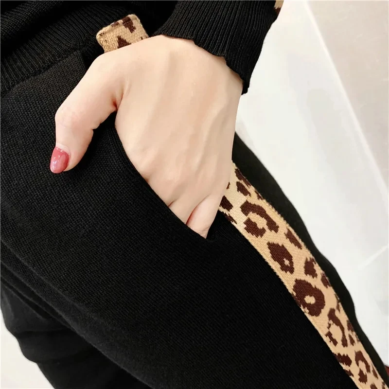 Модный повседневный вязаный спортивный костюм комплект из двух предметов Топ с