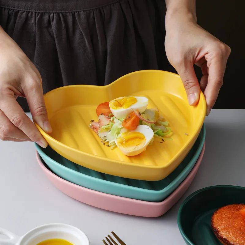 

Heart Ceramic Plate Solid Color Porcelain Breakfast Plate Home Love Cooking Dishes Cartoon Cake Snack Plate Hotel Tableware Gift