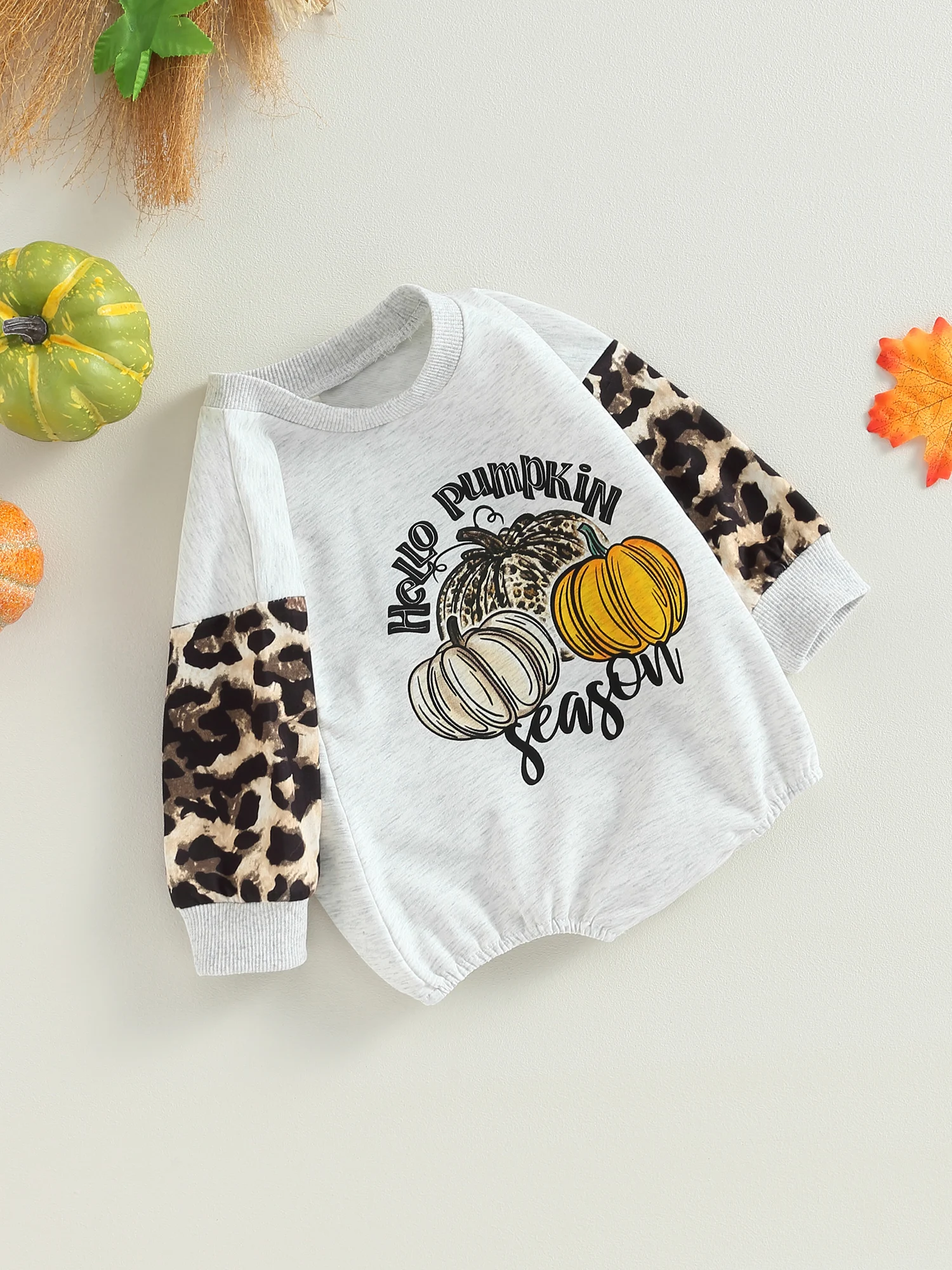 

Baby Girls Halloween Sweatshirts Rompers Letter Pumpkin Print Leopard Long Sleeve Infant Jumpsuits Fall Bodysuits (Gray 6-12