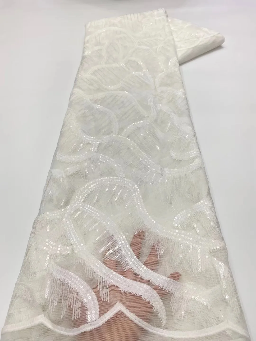 

New Arrival French Tulle Lace Fabric Soft Bridal Materials African Mesh Lace Fabric Nigerian Sequins Lace For Wedding Party