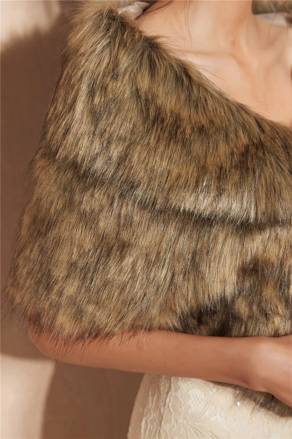 ICCLEK 2019 new bride winter wool shawl high-grade fur small shawl