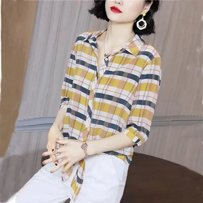

Chiffon Plaid Shirts Women Fashion Elegant Lightweight Sun Protection Top Ladies Half Sleeve Outerwear Coats Ladies Top G197