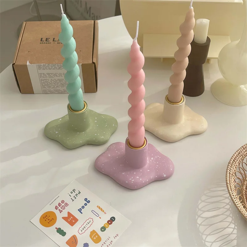 

Cloud Shape Aroma Candle Holder Wedding Party Home Decoration Creative Tapered Candlestick Stand for Dinner Centrepiece Hotel
