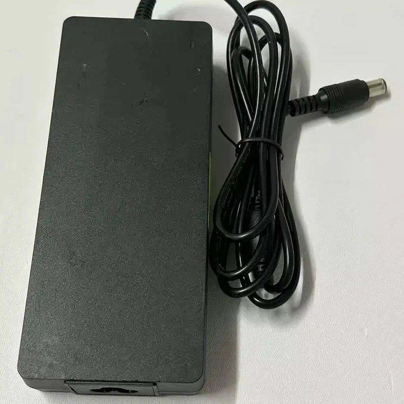 36В 5А 180Вт 7.9x5.5мм для Huntkey HKA18036050-6C: Адаптер питаниязарядное устройство (art.: 3920dad7a49ce) - 3920dad7a49ce