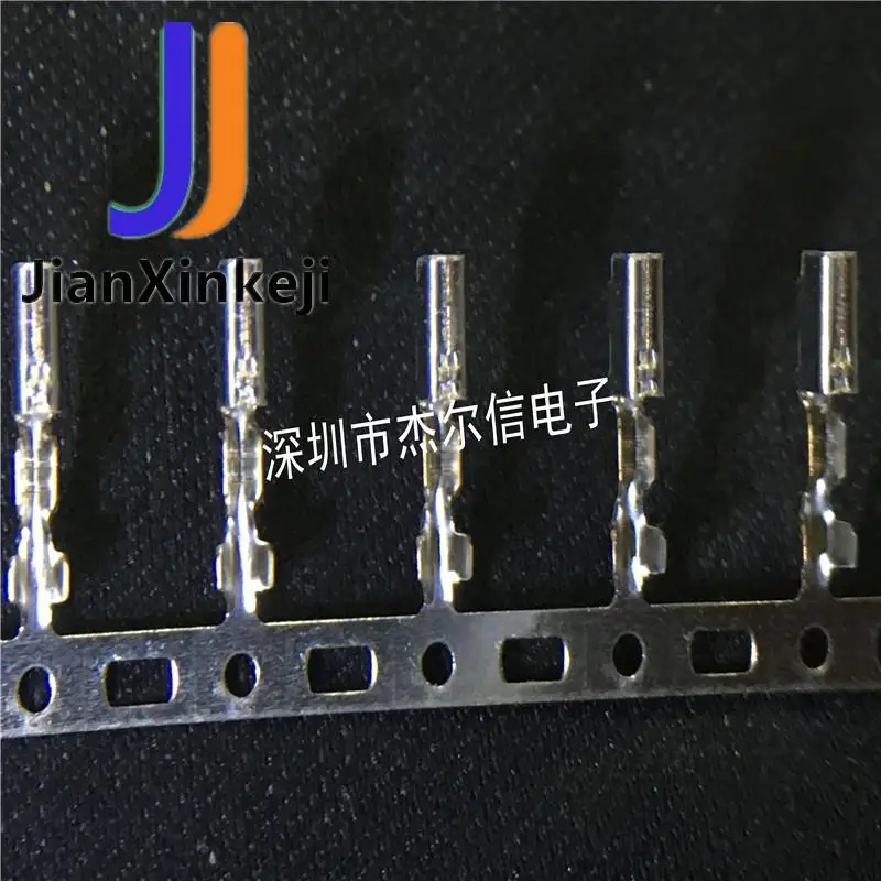 

30pcs 100% orginal new { white: 770601-1 }{ red: MURS120T3G }{ yellow: BAS40-06W }{ blue: LM2901DR }