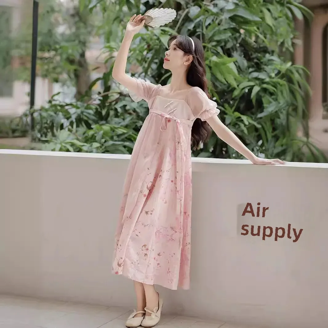 Лето 2024 тонкое платье с квадратным вырезом и бретелькой на шее в китайском стиле