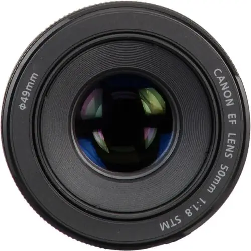Фото Объектив Canon EF 50mm f/1.8 STM, черный, совместим с зеркальными камерами Canon EOS. №3