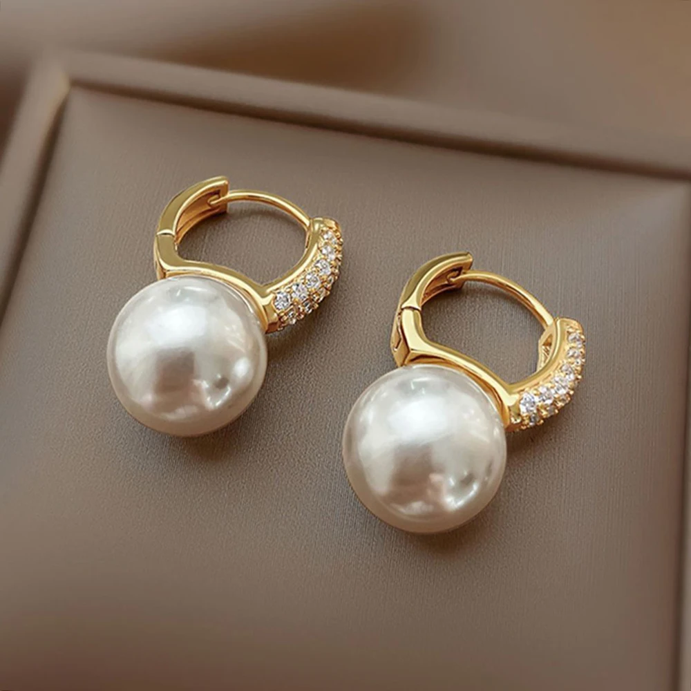 Изысканные серьги с искусственными жемчужинами элегантность яркость роскошные