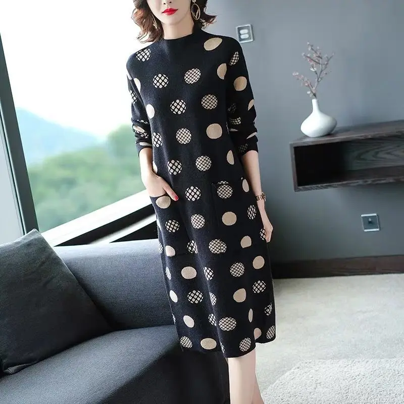 Осень-зима 2024 винтажные черные шерстяные платья-свитеры в горошек женский