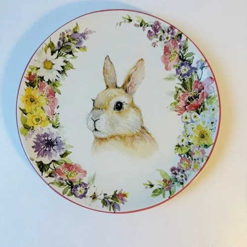 White rabbit тарелка