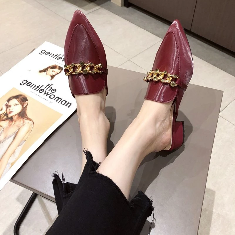 

2022 New Snake Print Woman Pumps Slipper Fashion Gold Chain Sandal Shoes Ladies Pointed Toe Slip on Mules Thin Low Heels Slides