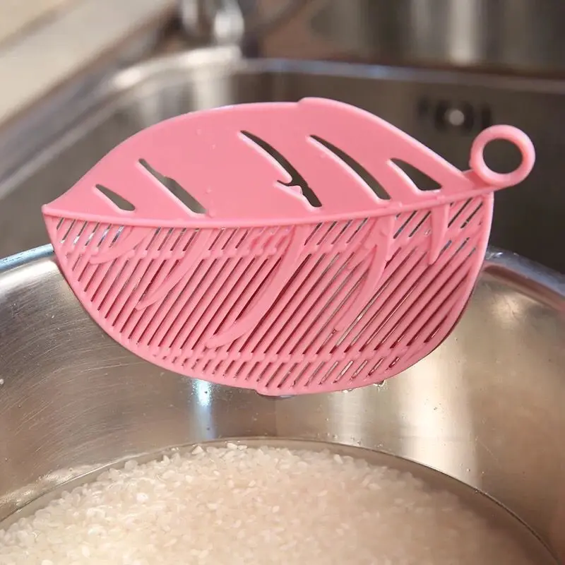 

Rice Wash Filtering Baffle Sieve Beans Peas Washing Filter Drain Board Snap-type Leaf Shape Rice Cleaning Strainer Gadget
