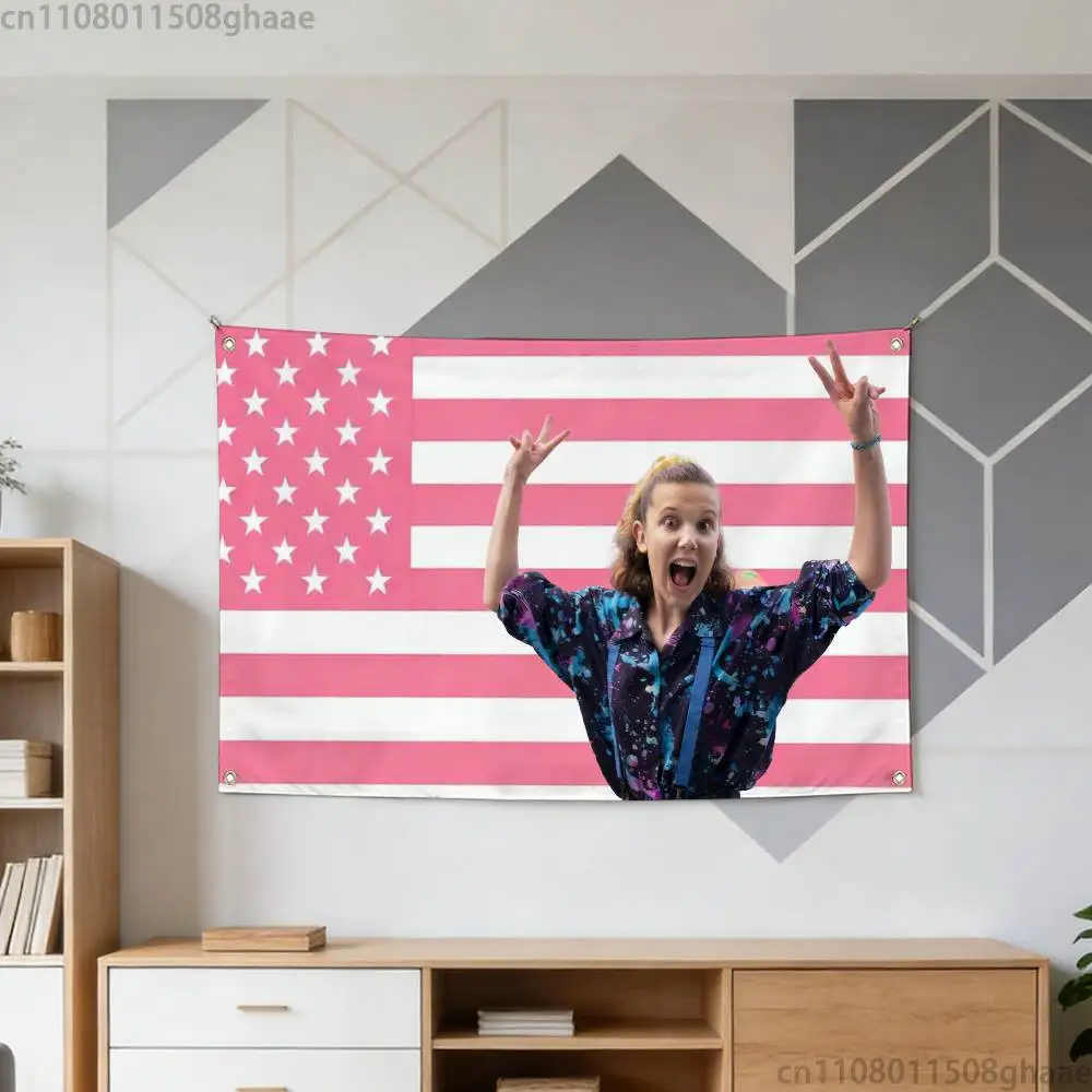 Фото Настенный баннер Millie Brown Stranger Flag для общежития, декоративный гобелен для создания атмосферы на открытом воздухе №3