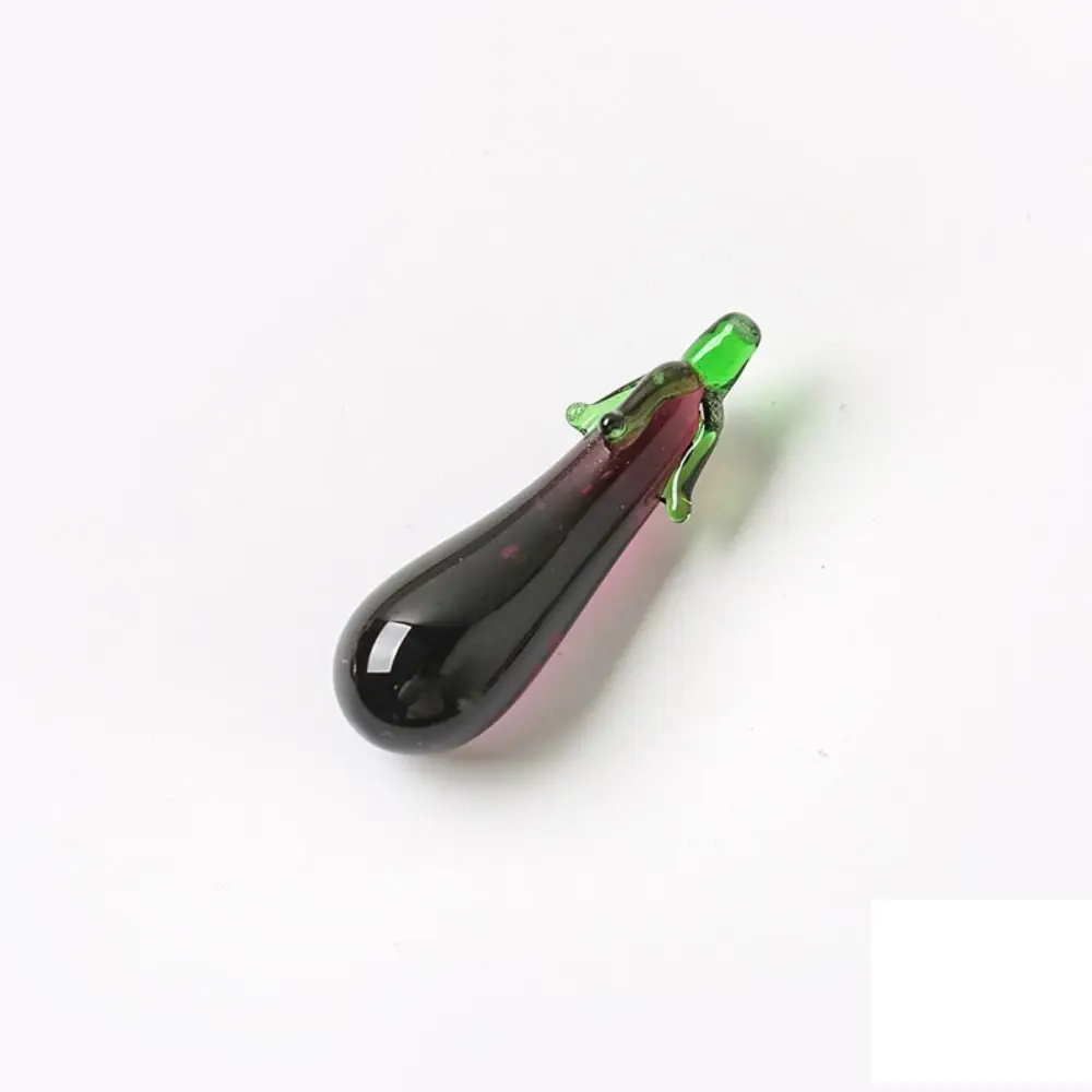 

Стеклянные фигурки овощей