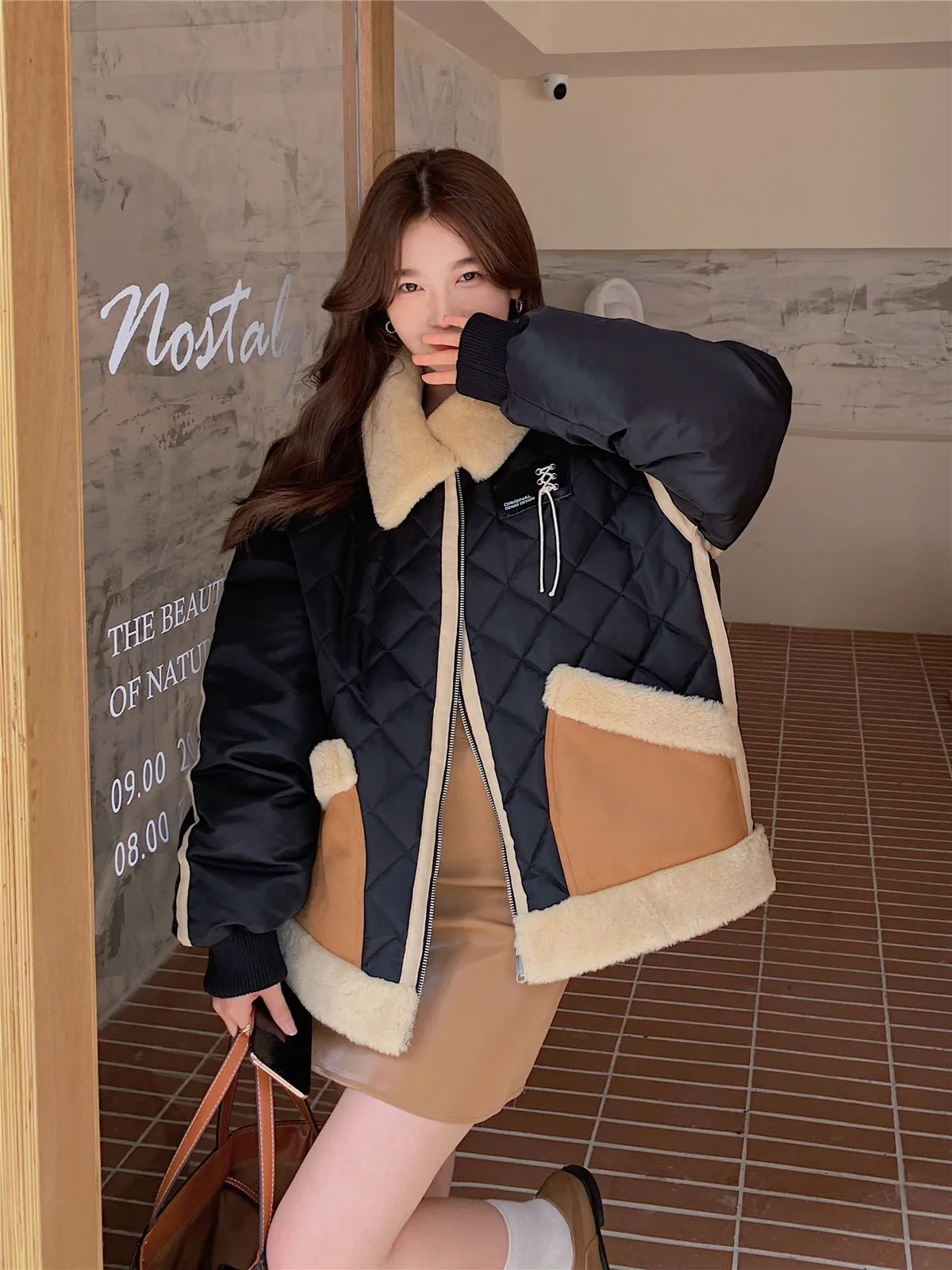 Утолщенное женское пальто на хлопковой подкладке. Зимнее Design Sense. 2023. Новая