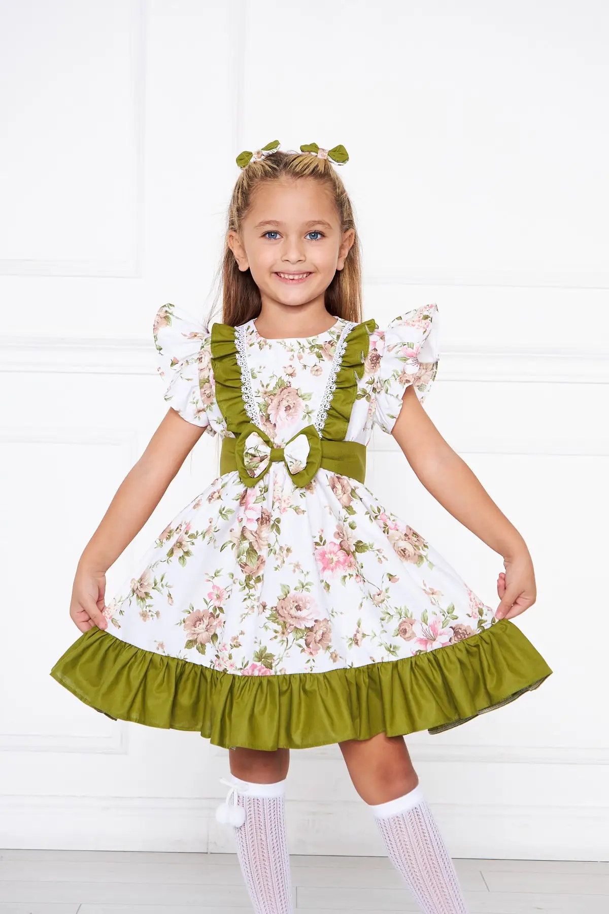 

Арахисово-зеленый цветочный узор гофрированное платье для девочек 100% хлопок Цветочный базовый для молодежи короткий рукав