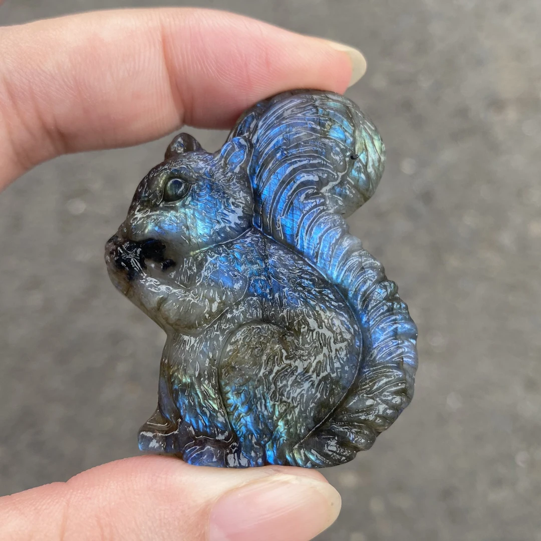 

100% Natural Labradorite Hand Carved Squirrel Animal Sculpture Quartz Crystals Healing Crafts Gift For Room Decoration