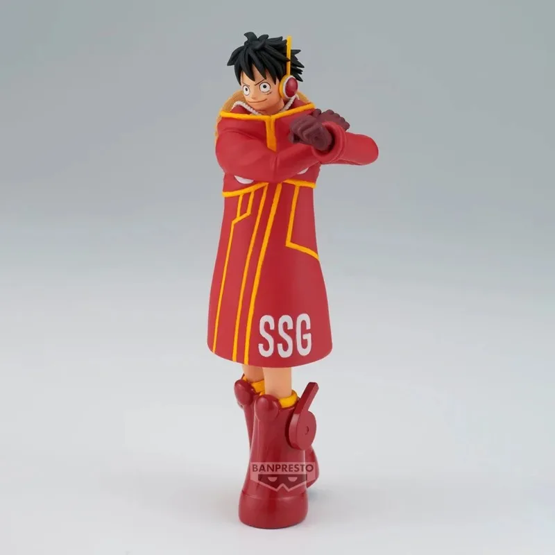 Фото Оригинальная фигурка Bandai One Piece The Shukko Monkey D. Luffy Ver.EGGHEAD 14 см, экшн-фигурка, модель из ПВХ, коллекционные украшения, фигурка №4