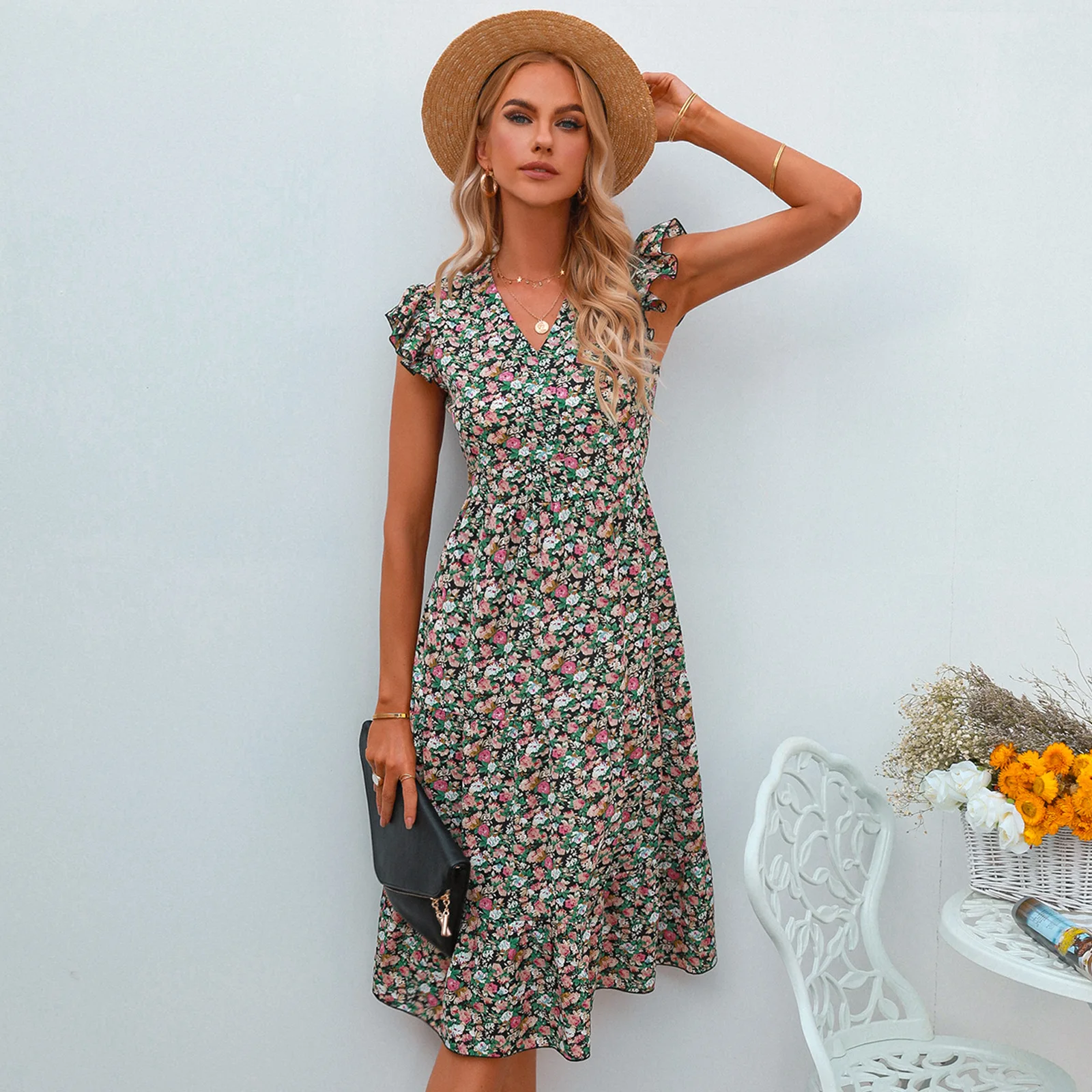 

2022 summer V-neck flying sleeve floral dress long skirt