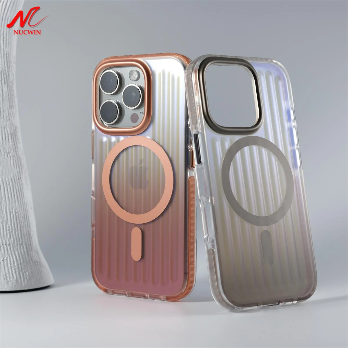 Чехол Magsafe с градиентом и лазерным гофрированным покрытием для iPhone 16 Pro Max