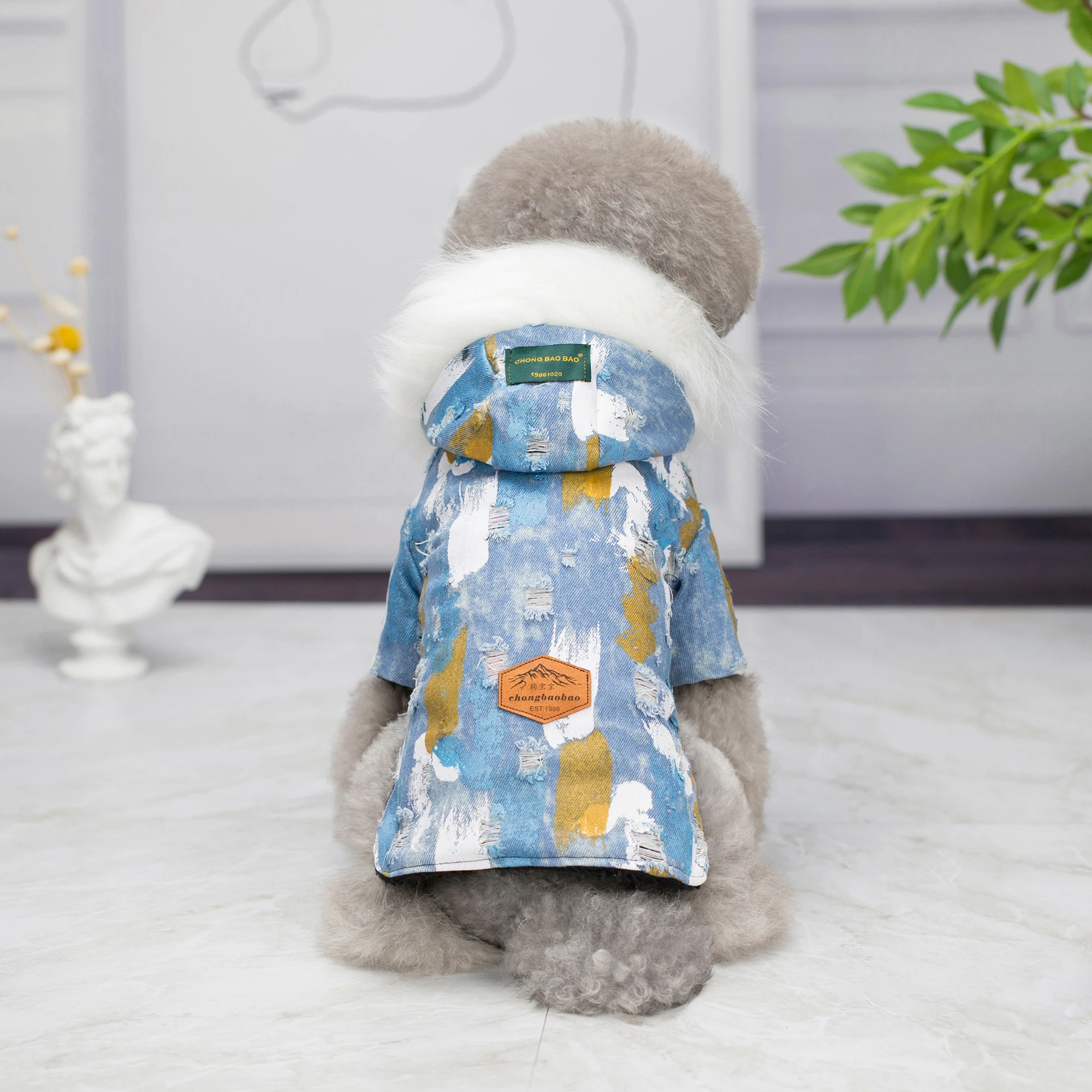 

Cat dog clothes clothing qiu dong jeans of pet clothes bull-puncher warm collars on the spot