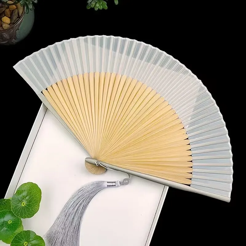 

Dancing folding fan Fashion matching fan It is convenient and practical to carry around Collection, gifts, crafts, home decor