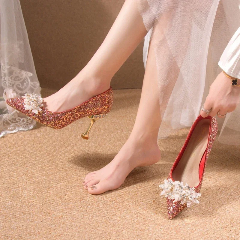 2024 весенне-осенние новые большие корейские красные свадебные туфли со стразами