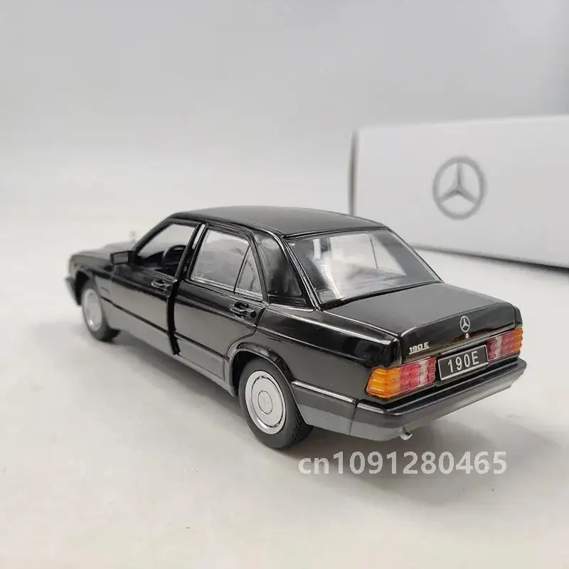 Литой под давлением масштаб 1:24 Mercedes Benz 190E W201 модель автомобиля из сплава