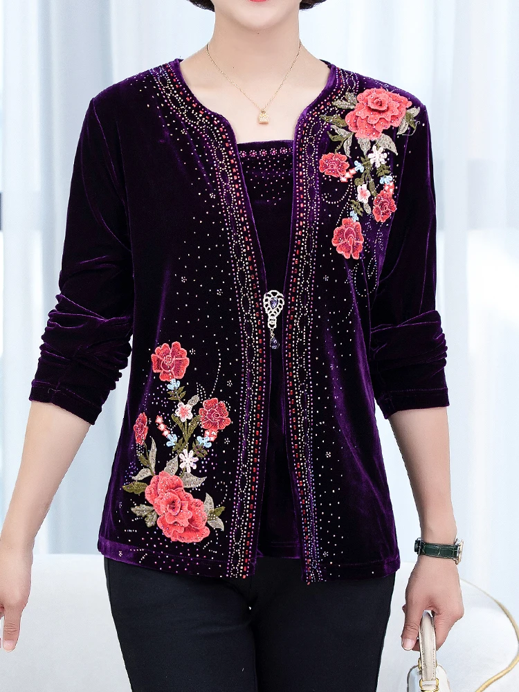 

Женский осенний свитер с длинным рукавом и цветочным принтом