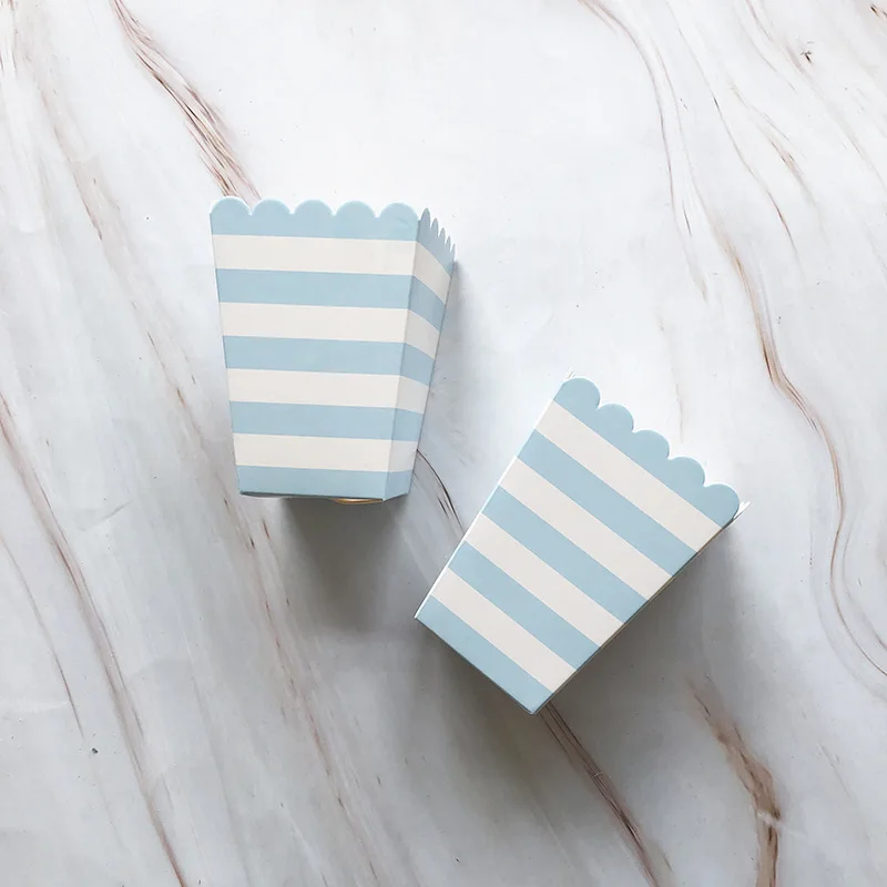 

Одноразовые коробки для попкорна золотые и серебряные