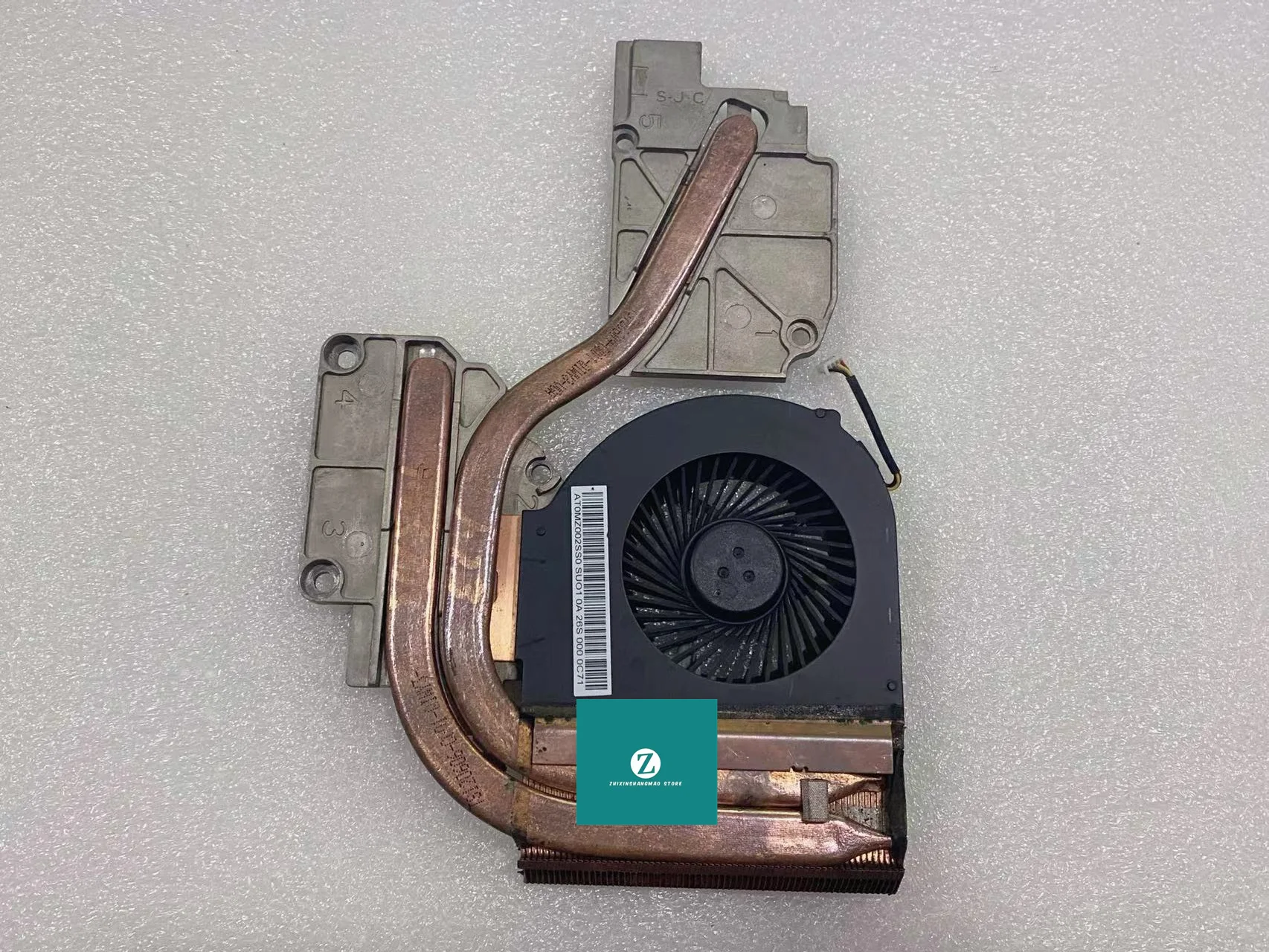 

Оригинальный радиатор вентилятора для LENOVO Y580 Y580N