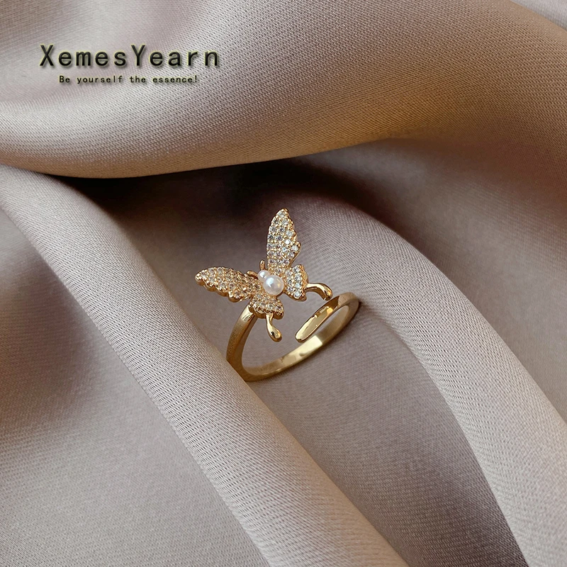 

Элегантные Золотые открытые кольца в виде бабочки для девушек, роскошные ювелирные украшения для женщин, дизайнерские Изысканные милые кольца на Хэллоуин