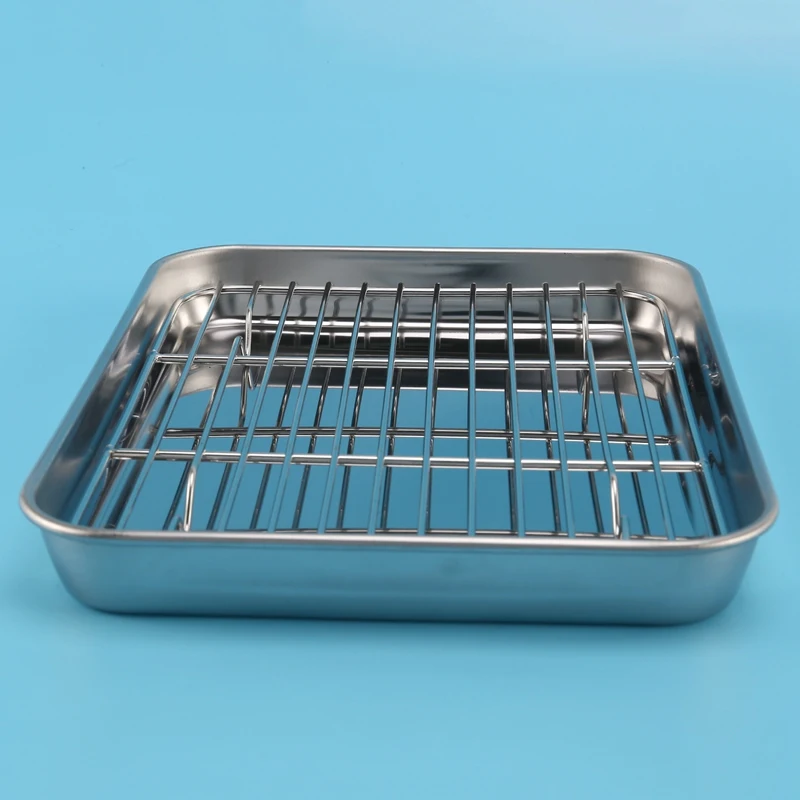 Поднос и стеллаж для духовки с охлаждающей полкой можно мыть в посудомоечной